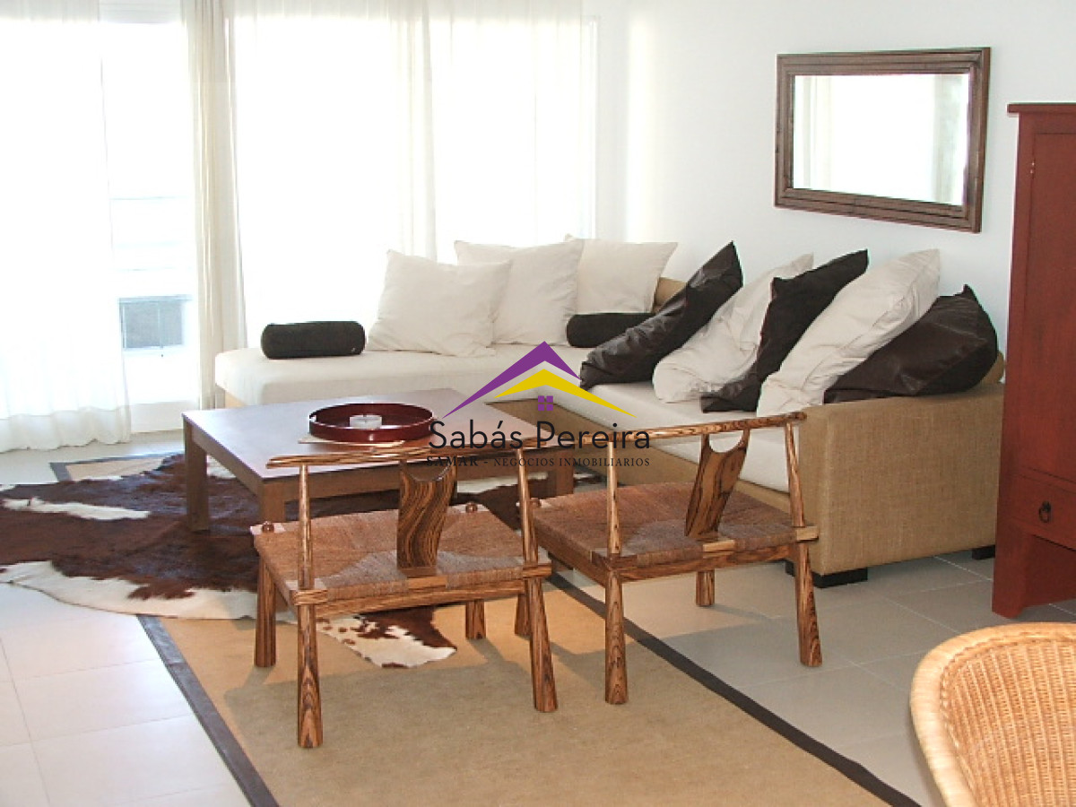 Aidy Grill - GoPunta - Portal Inmobiliario de Punta del Este - Maldonado