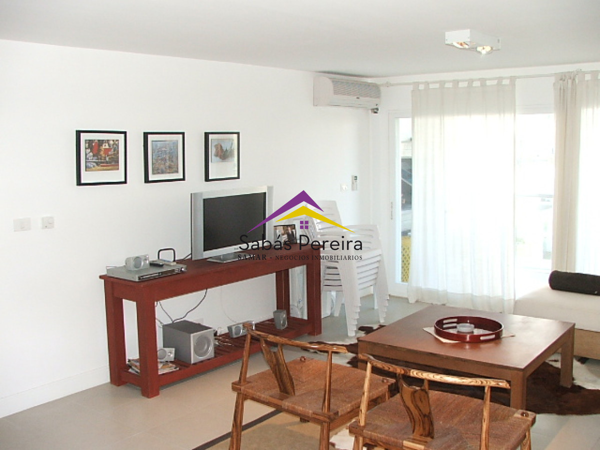Aidy Grill - GoPunta - Portal Inmobiliario de Punta del Este - Maldonado
