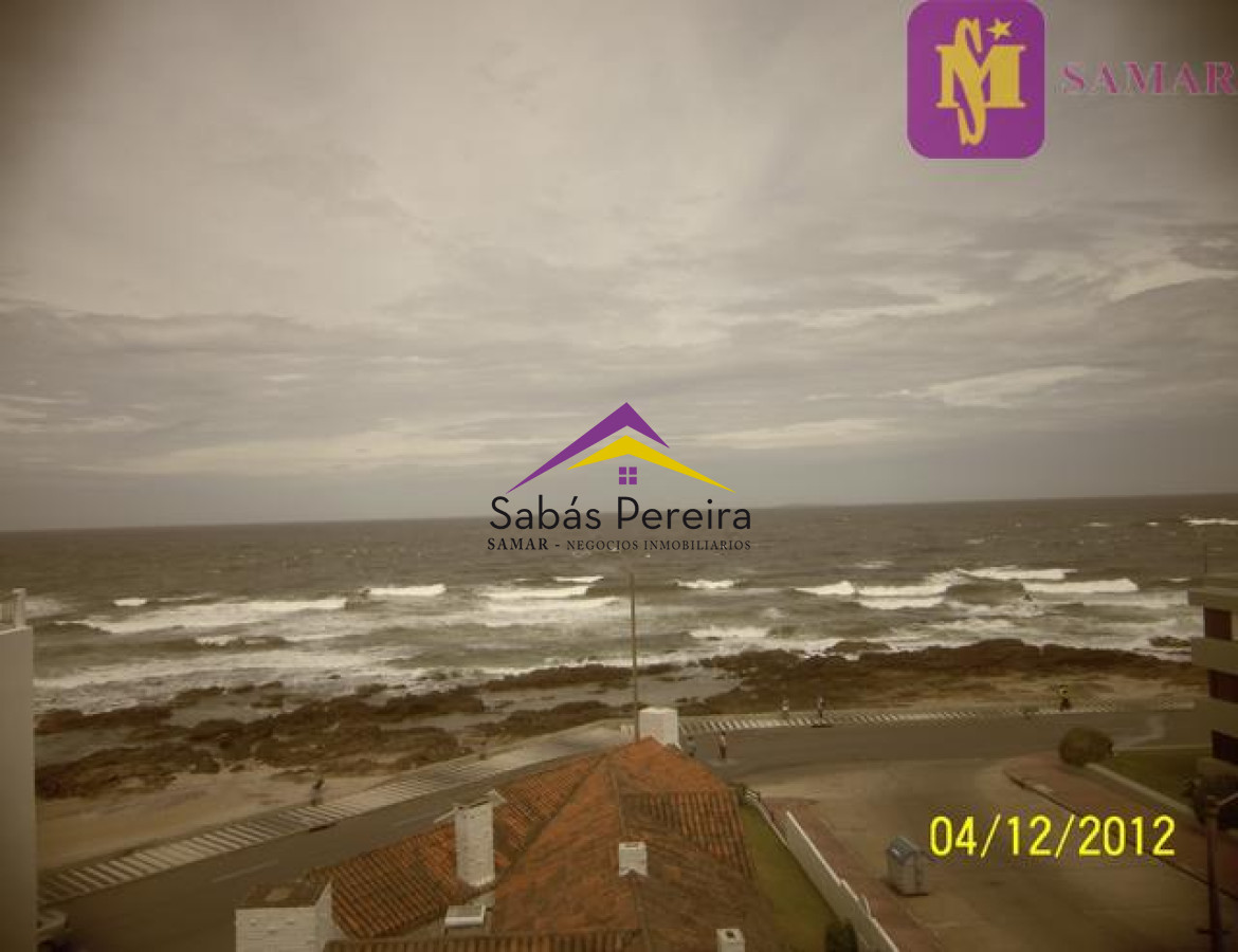 Apartamento ID.37884 - Pent-house, 3 dormitorios en la Península con parrillero propio! 