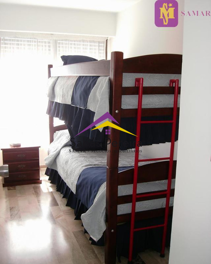 Apartamento ID.37646 - Alquiler temporario de apartamento en la brava, 3 dormitorios y dependencia