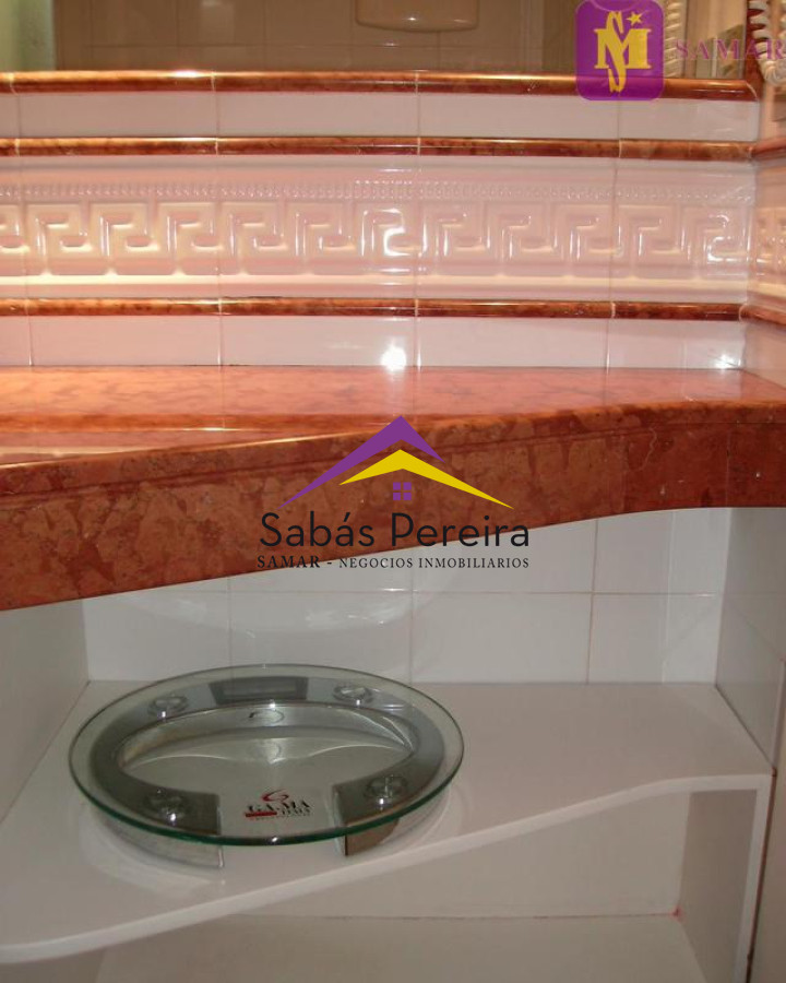 Apartamento ID.37646 - Alquiler temporario de apartamento en la brava, 3 dormitorios y dependencia