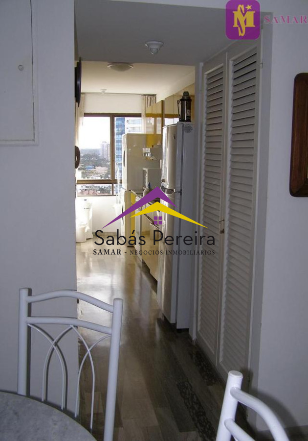 Apartamento ID.37646 - Alquiler temporario de apartamento en la brava, 3 dormitorios y dependencia