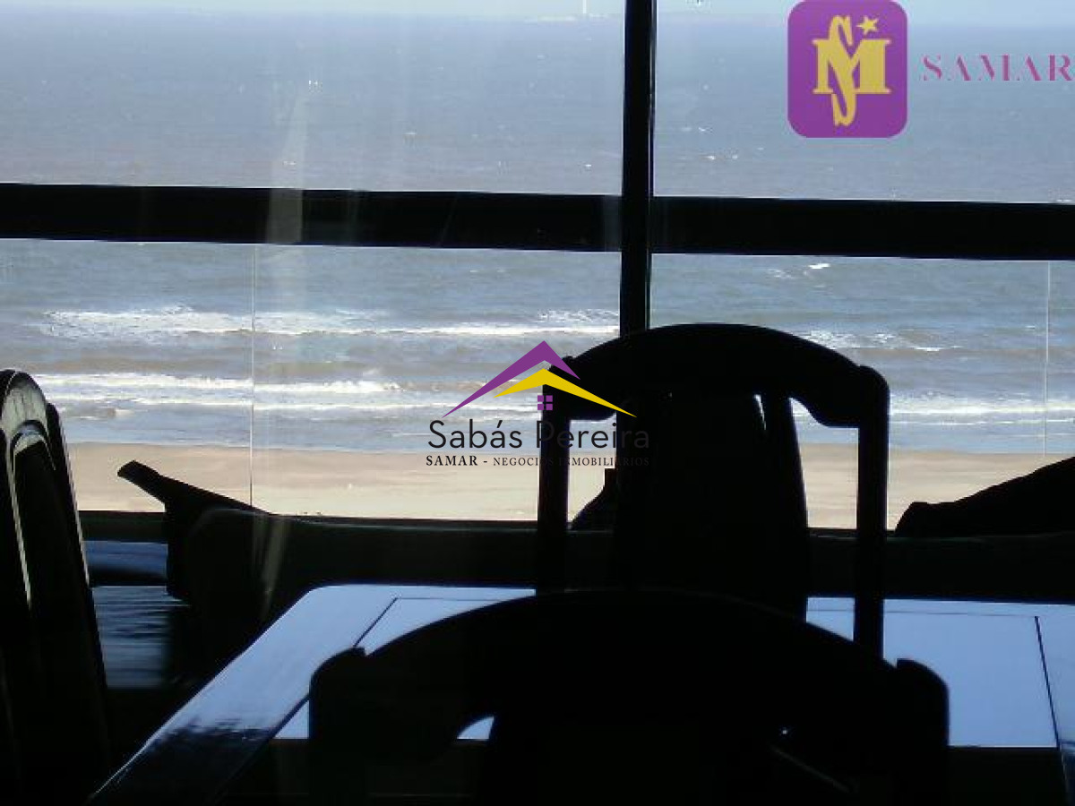 Apartamento ID.37646 - Alquiler temporario de apartamento en la brava, 3 dormitorios y dependencia