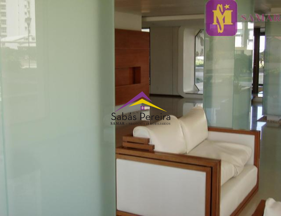Apartamento ID.37646 - Alquiler temporario de apartamento en la brava, 3 dormitorios y dependencia