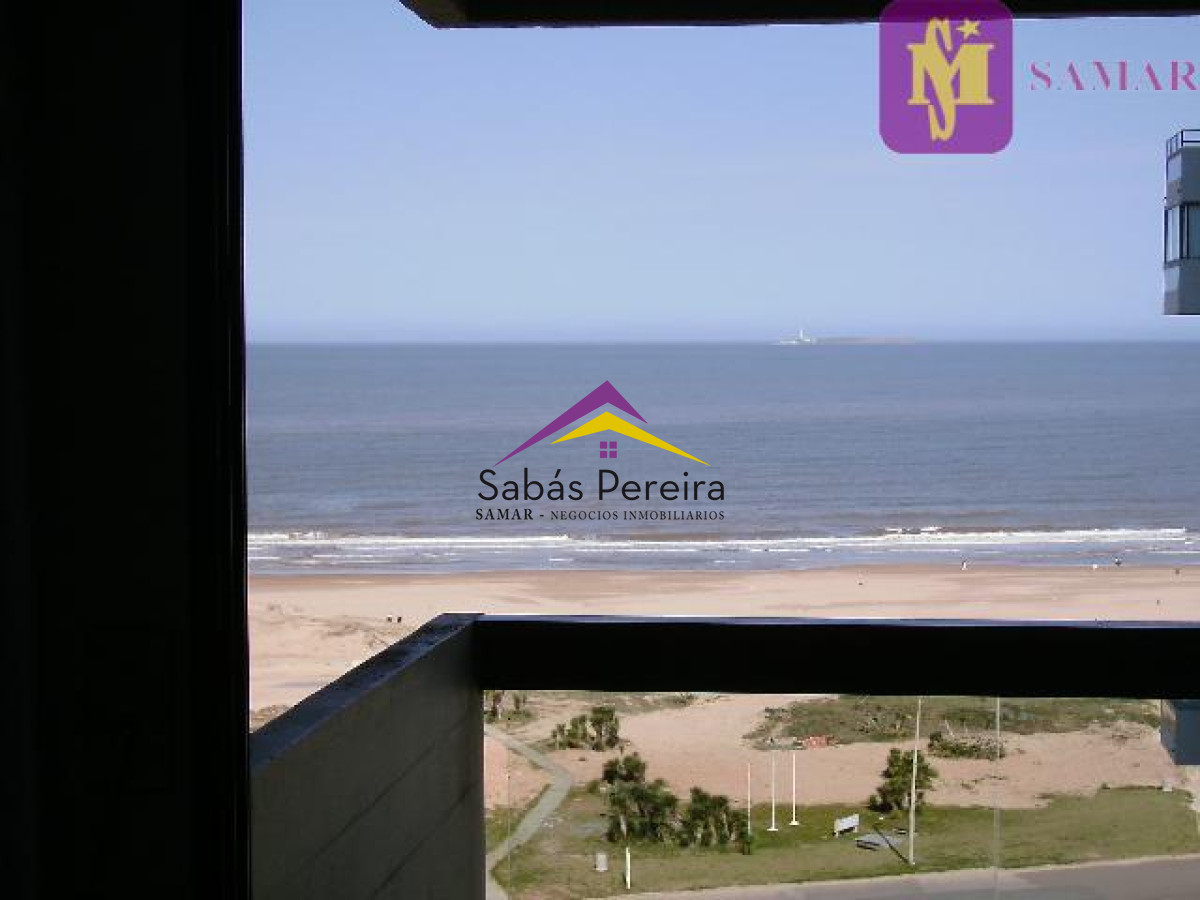 Apartamento ID.37646 - Alquiler temporario de apartamento en la brava, 3 dormitorios y dependencia