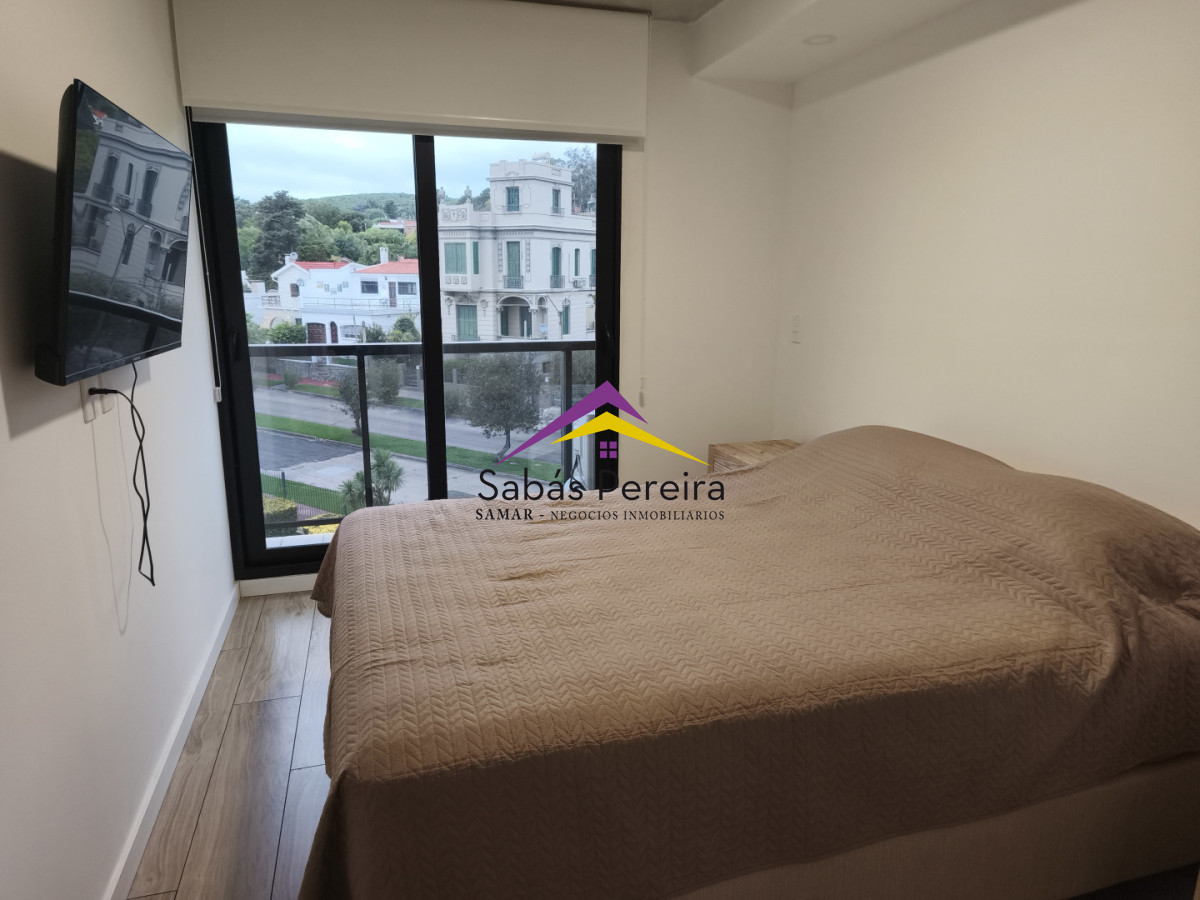 Apartamento ID.41686 - Venta Apartamento de 1 dorm. 1 baño 50m2, Piriapolis, Maldonado