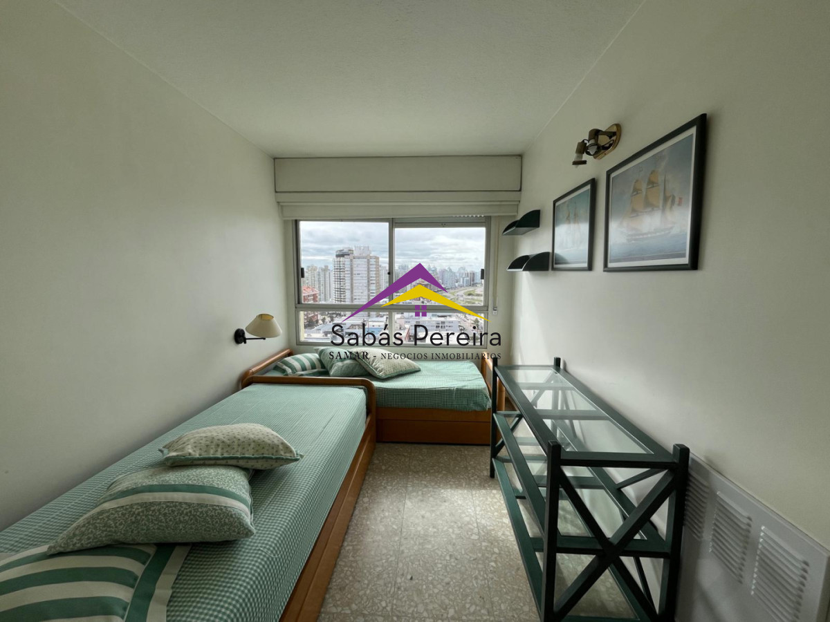 Apartamento ID.41718 - Apartamento de 3 dormitorios - Península, Punta del Este