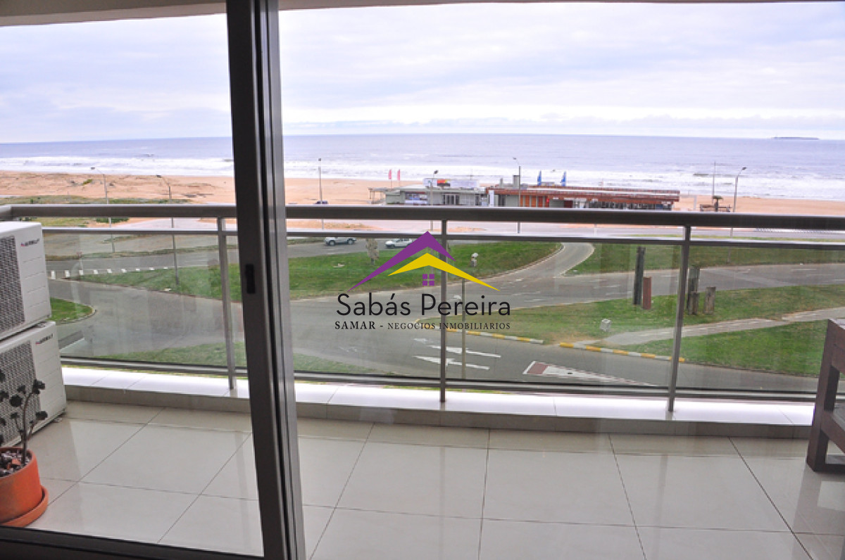 Apartamento ID.40650 - Apartamento de primera, torre Imperiale con vista a la mar, 4 dormitorios