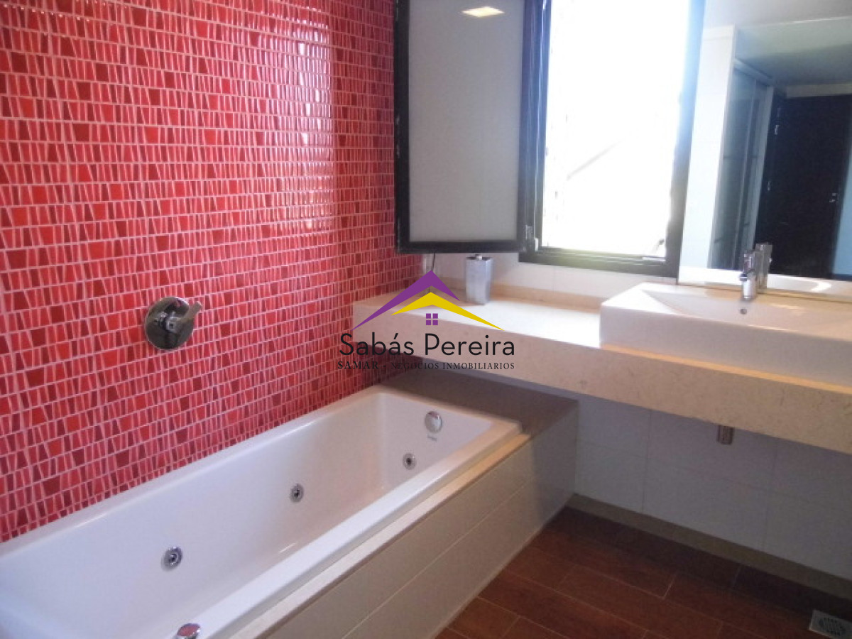 Apartamento ID.38686 - Apartamento 3 Dormitorios en Manantiales en venta