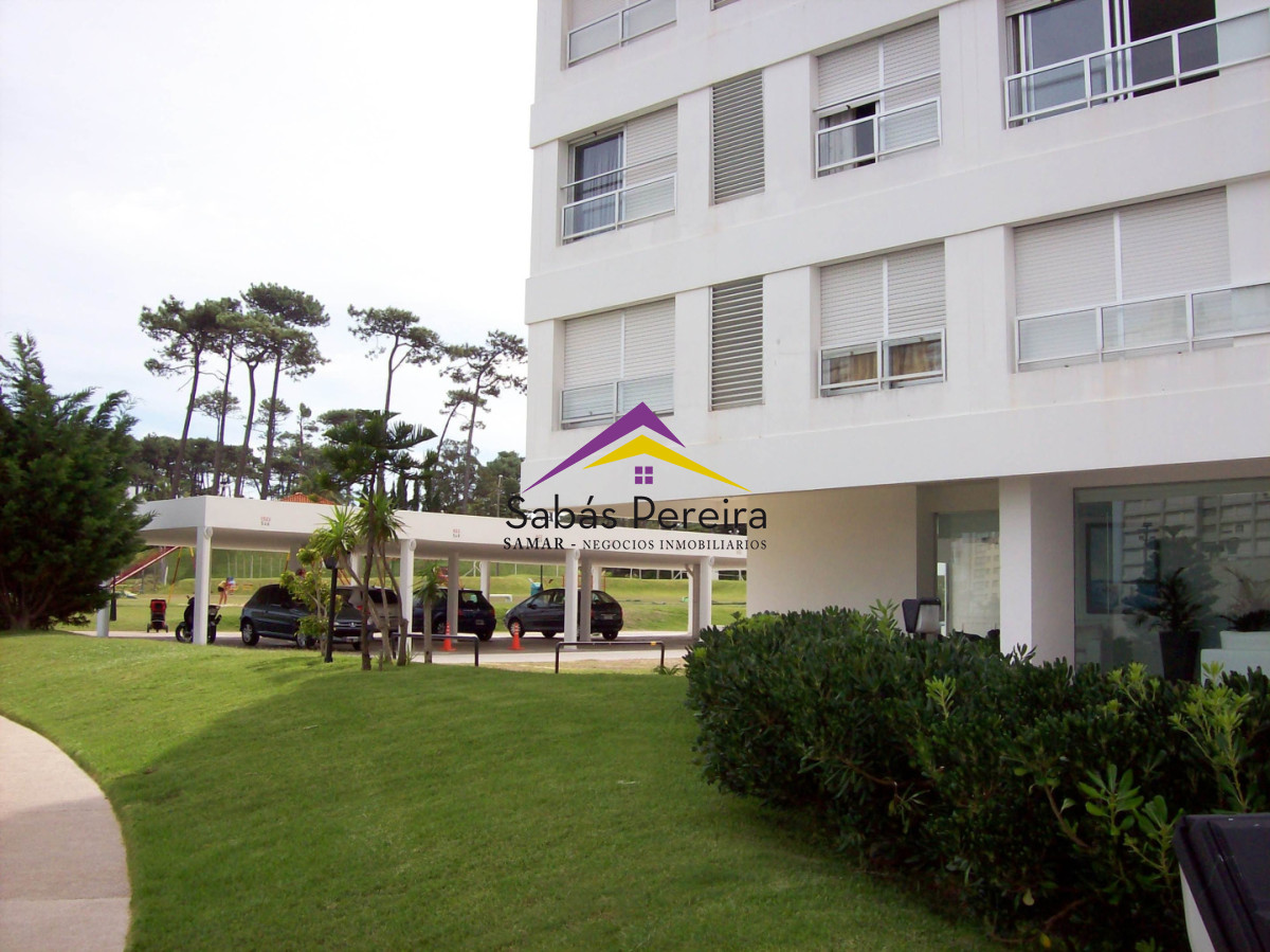 Apartamento ID.37941 - Apartamento en Venta y Alquiler temporario Lincoln Center - Punta del Este