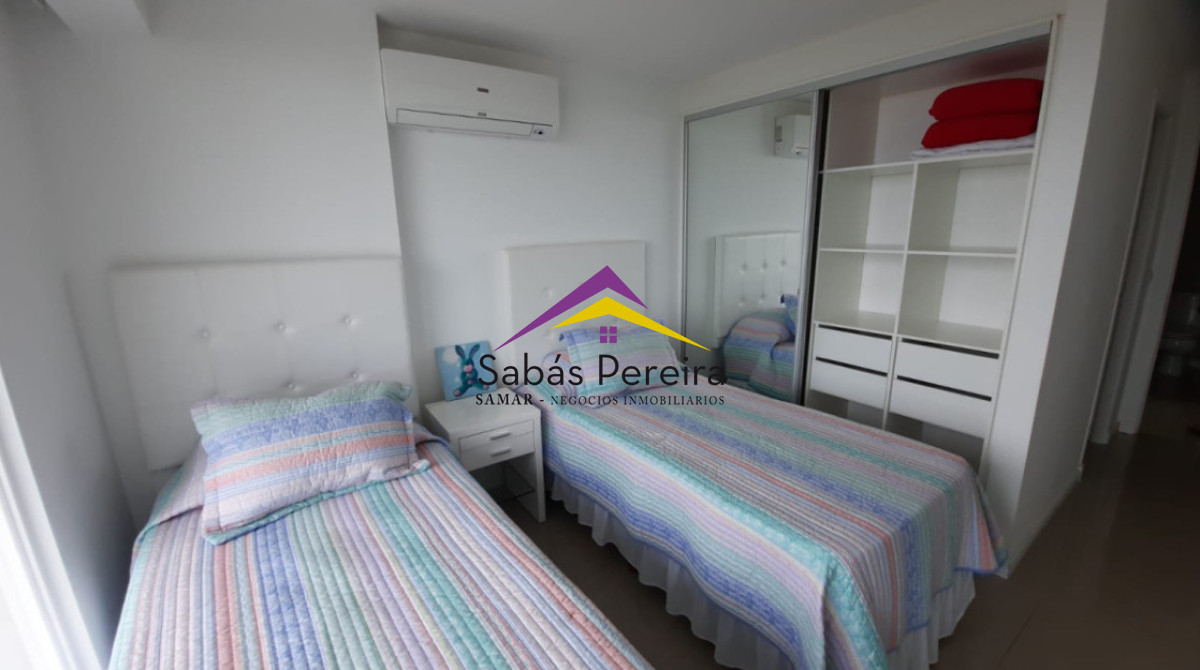 Apartamento ID.41706 - Apartamento en Venta de 2 Dormitorios Punta del Este