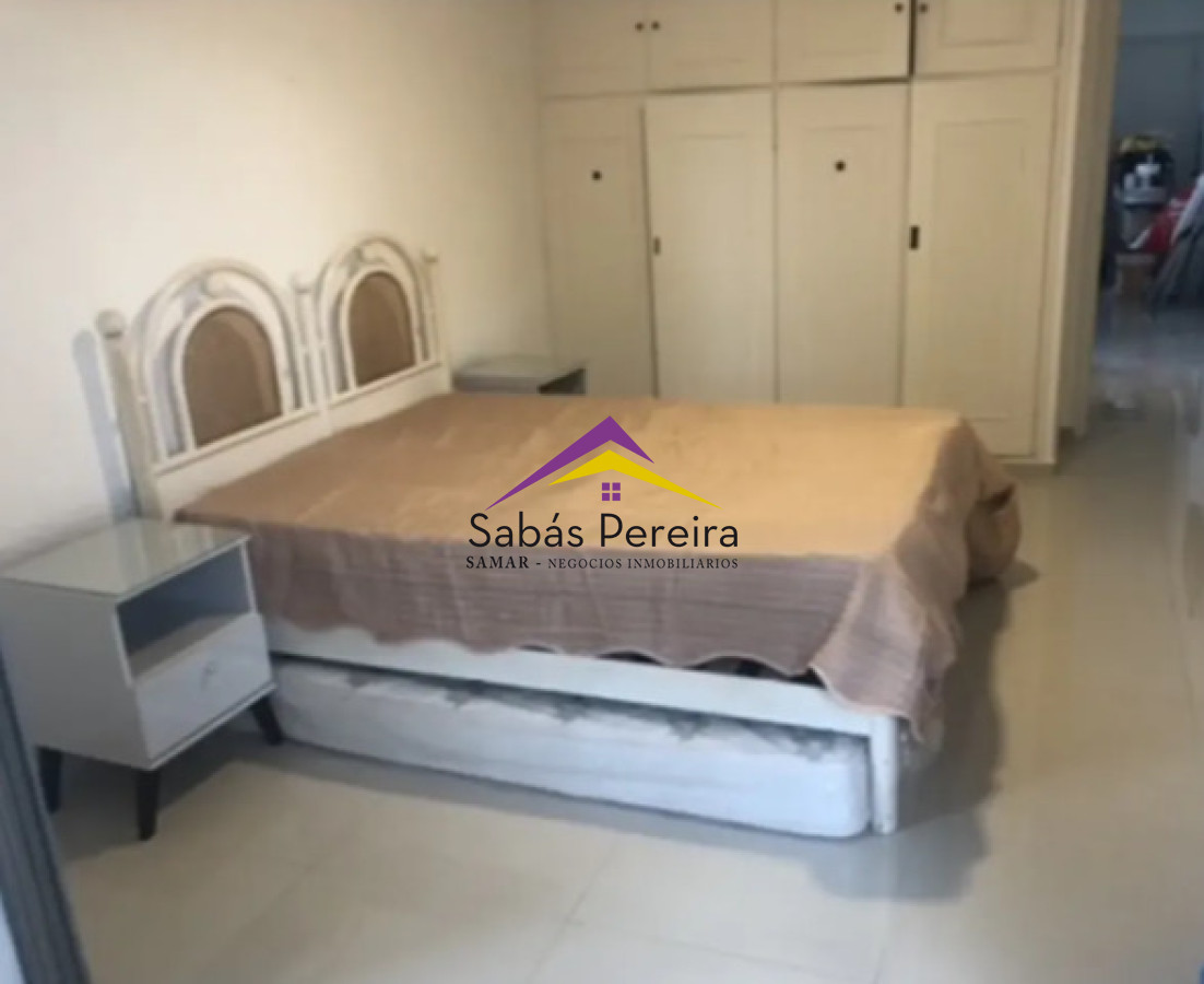 Apartamento ID.37543 - Apartamento de 1 dormitorio en alquiler anual