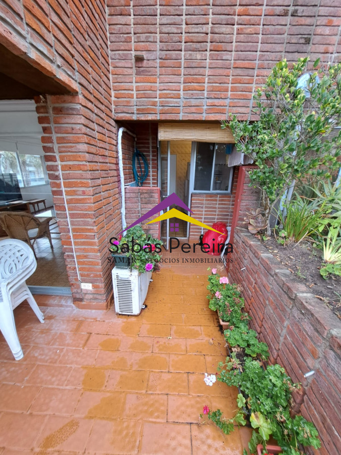 Apartamento ID.41057 - Apartamento de 3 dormitorios con amplia terraza en zona Faro