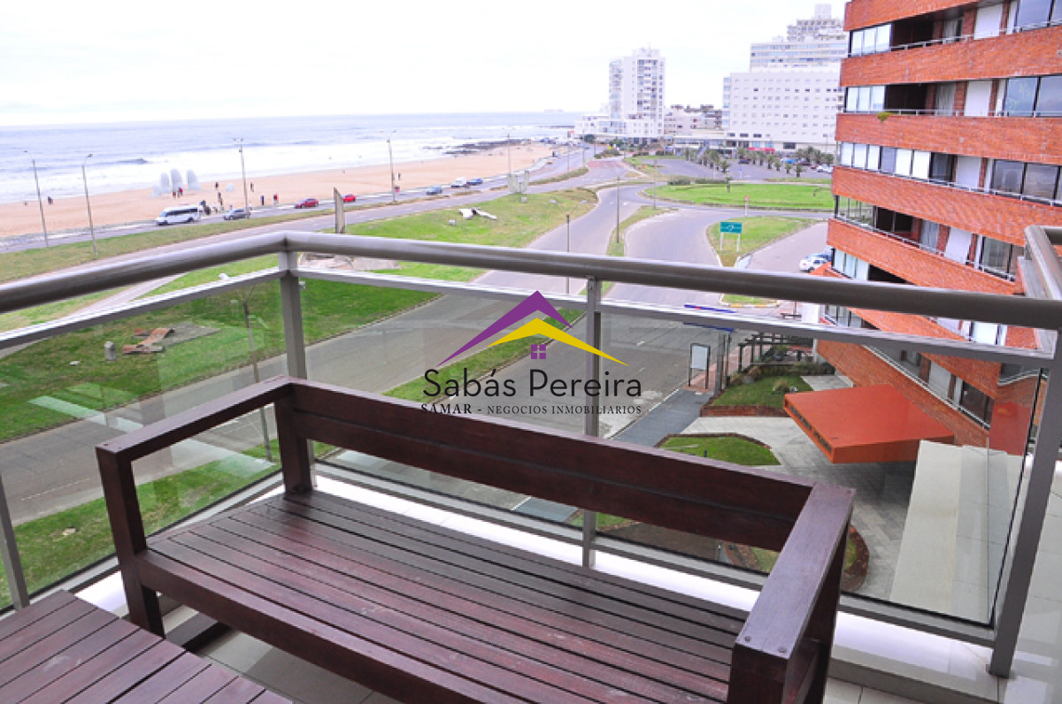 Apartamento ID.40650 - Apartamento de primera, torre Imperiale con vista a la mar, 4 dormitorios