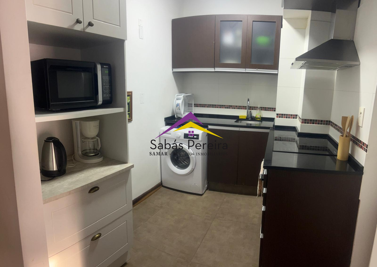 Apartamento ID.37747 - ALQUILER 1 DORMITORIO MANSA FRENTE AL MAR