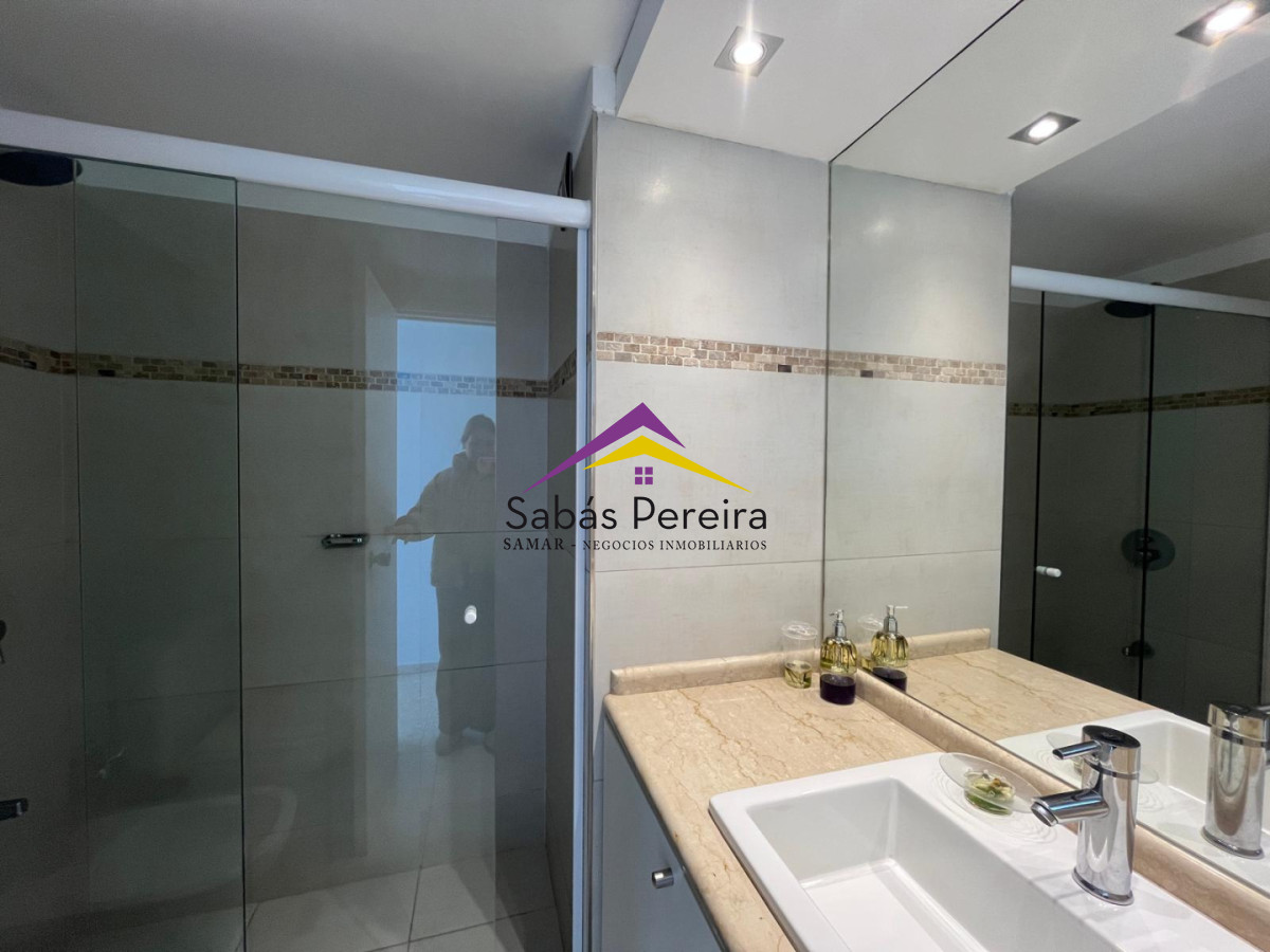 Apartamento ID.41717 - Apartamento de 2 dormitorios reciclado - Península, Punta del Este