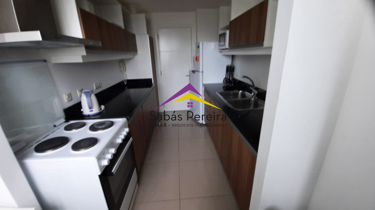 Apartamento ID.41706 - Apartamento en Venta de 2 Dormitorios Punta del Este