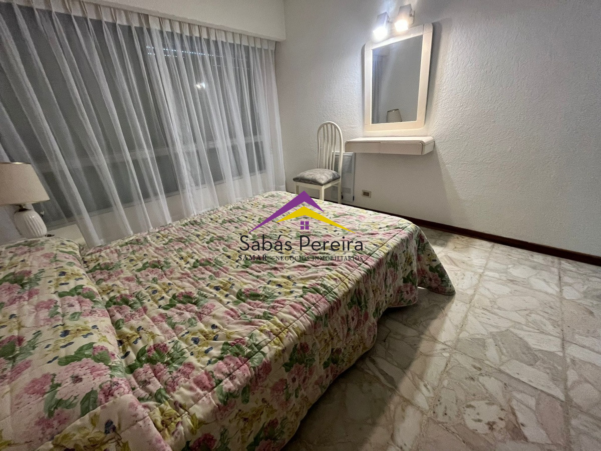 Apartamento ID.41024 - ALQUILER MANSA 3 DORMITORIOS CON SERVICIOS