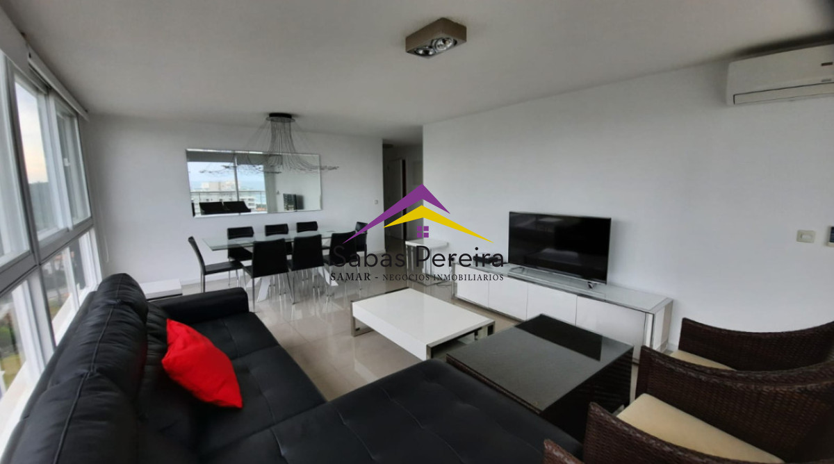 Apartamento ID.41706 - Apartamento en Venta de 2 Dormitorios Punta del Este