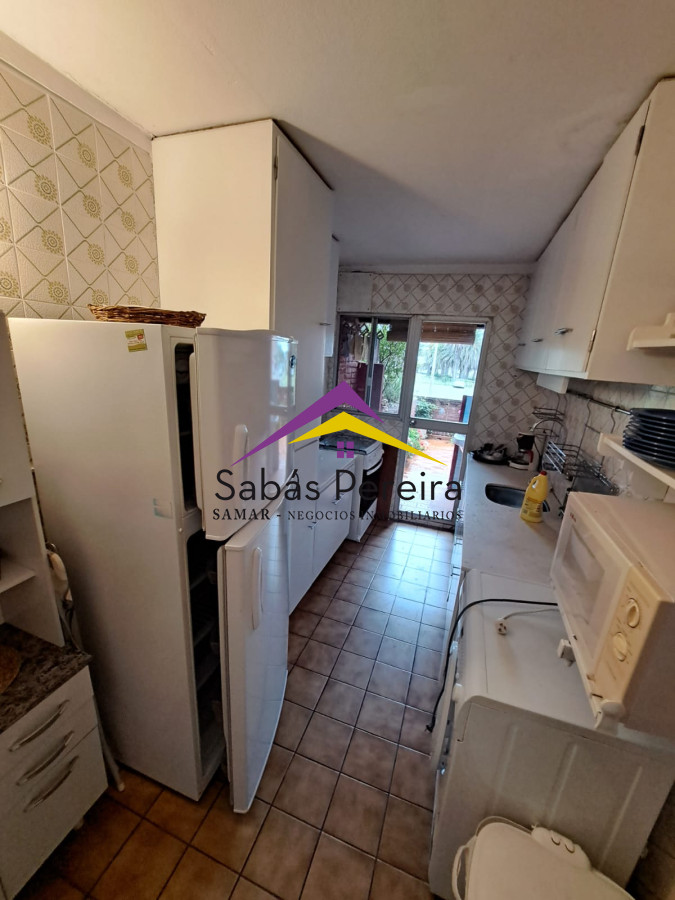 Apartamento ID.41057 - Apartamento de 3 dormitorios con amplia terraza en zona Faro