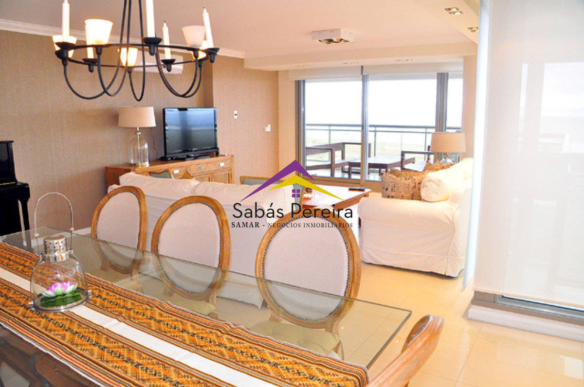Apartamento ID.40650 - Apartamento de primera, torre Imperiale con vista a la mar, 4 dormitorios