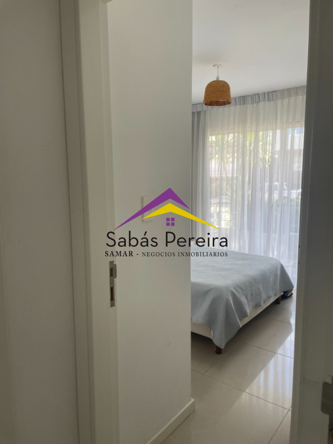 Apartamento ID.41683 - Alquiler Invernal de 1 Dormitorios en Península 