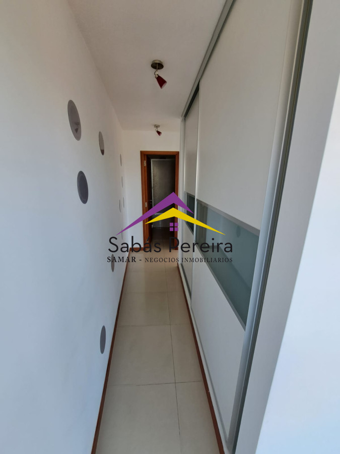 Apartamento ID.37873 - Venta de apartamento de 3 dormitorios en torre de categoría