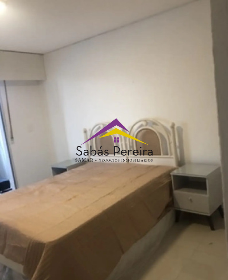Apartamento ID.37543 - Apartamento de 1 dormitorio en alquiler anual