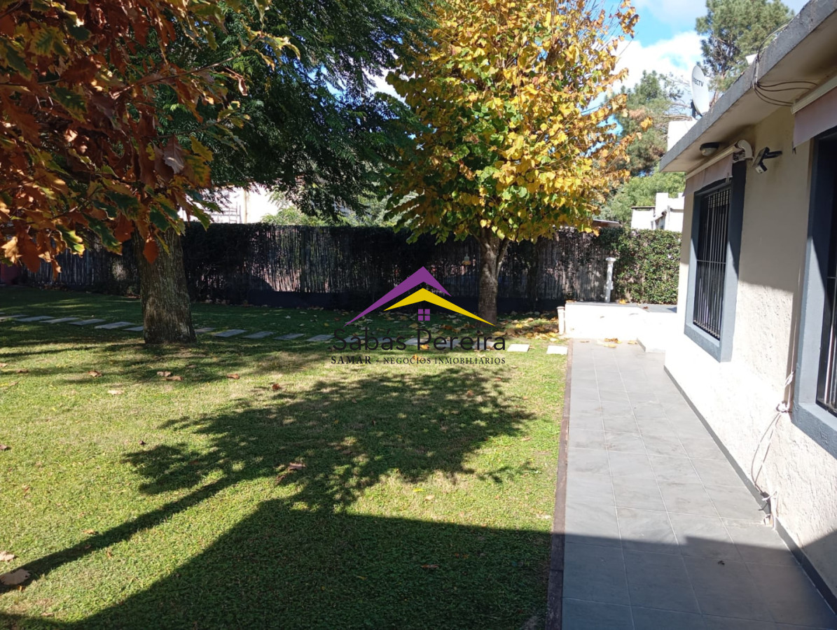 Casa ID.41712 - Venta, casa 2 dormitorios, 3 baños, Country, Piriapolis, Maldonado Country, Piriápolis, Maldonado.
