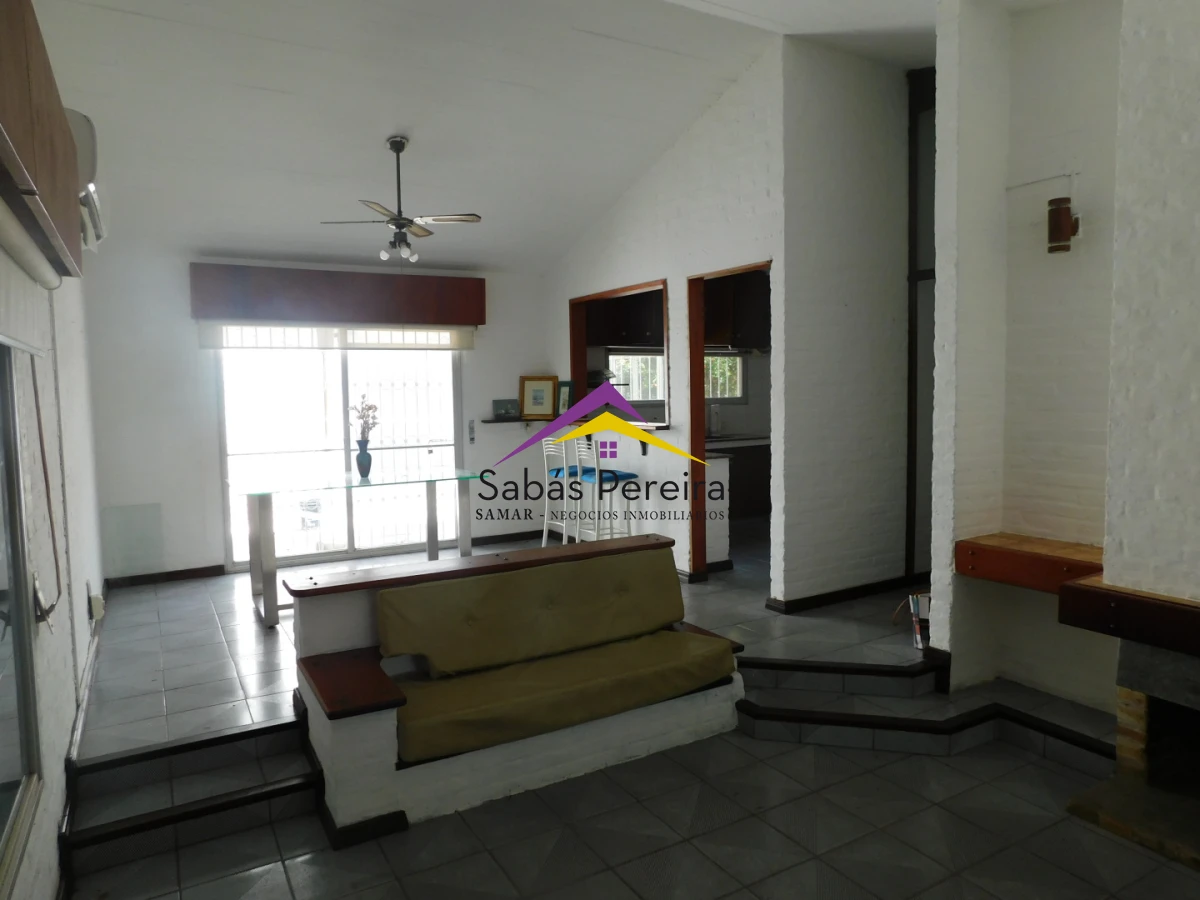 Casa ID.41540 - Venta casa 3 dormitorios 2 baños, Country, Piriapolis, Maldonado