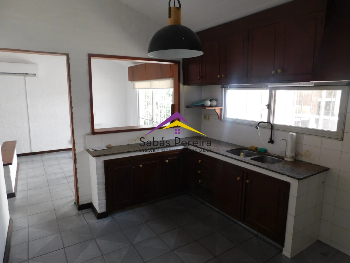 Casa ID.41540 - Venta casa 3 dormitorios 2 baños, Country, Piriapolis, Maldonado