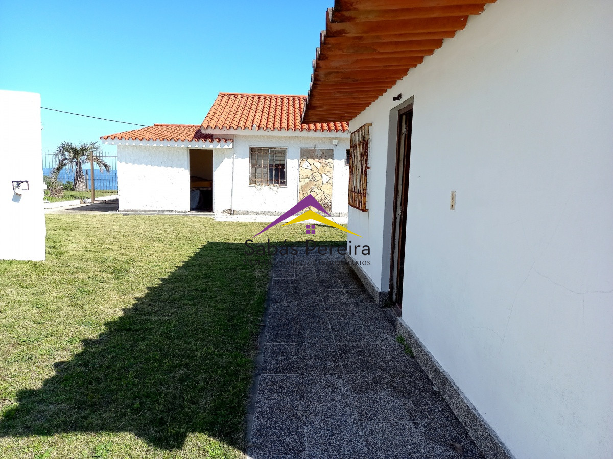 Casa ID.40917 - Venta casa 4 dormitorios, 5 baños, Playa Grande, Maldonado. 