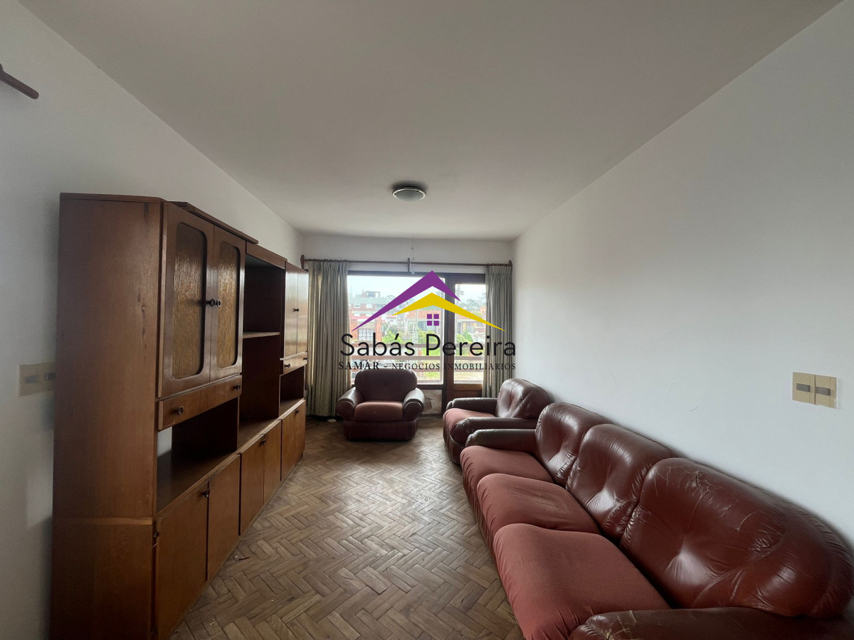 Casa ID.41487 - Venta de casa con amplio depósito