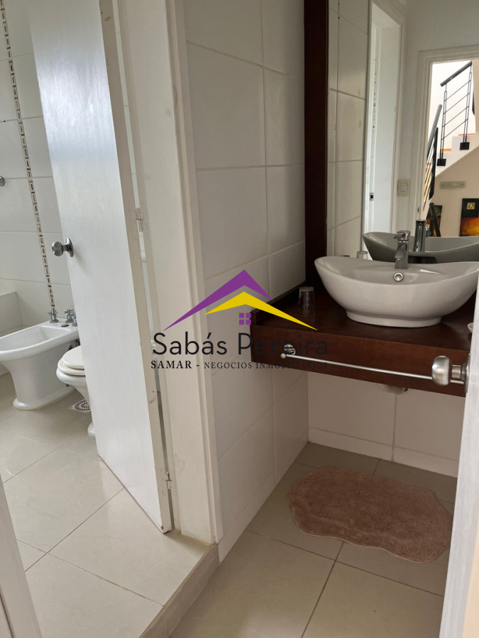 Casa ID.40971 - Venta de apartamento de 3 dormitorios en Manantiales 
