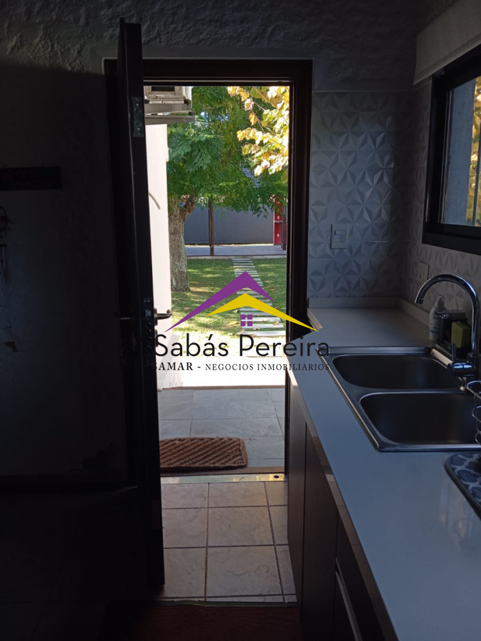 Casa ID.41712 - Venta, casa 2 dormitorios, 3 baños, Country, Piriapolis, Maldonado Country, Piriápolis, Maldonado.