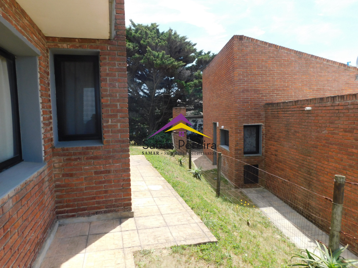 Casa ID.41543 - Venta casa 2 dormitorios 2 baños, San Francisco, Piriapolis, Maldonado