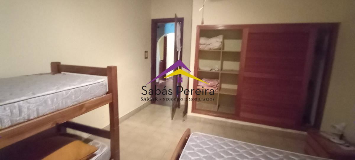 Casa ID.41224 - Casa en venta 4 dormitorios, 2 baños. Centro, Piriápolis, Maldonado.
