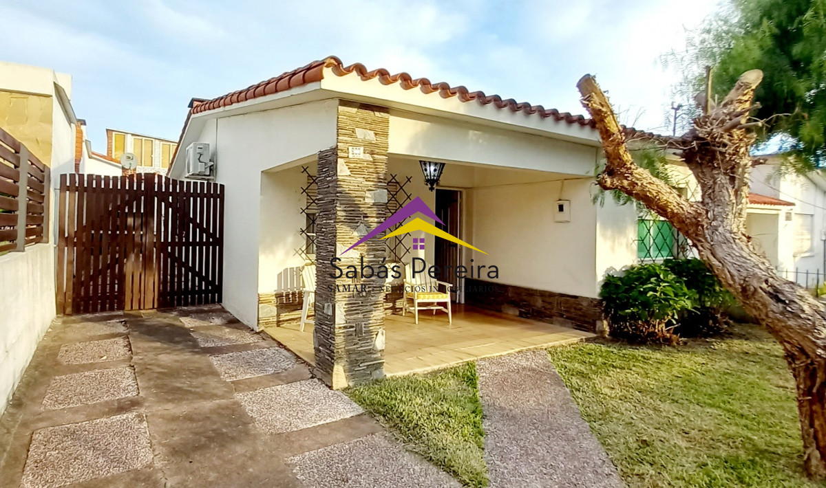 Casa ID.41046 - Venta casa 2 dormitorio, 1 baño. Centro, Piriápolis, Maldonado.