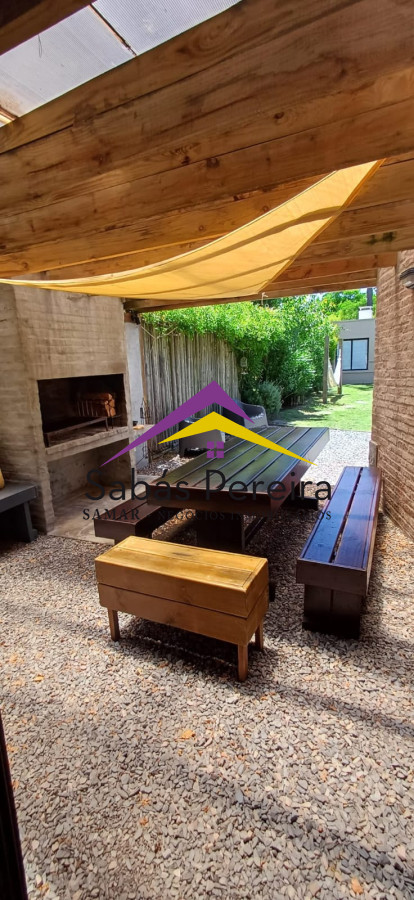 Casa ID.38232 - Casa en Montoya, 3 dormitorios en alquiler de temporada