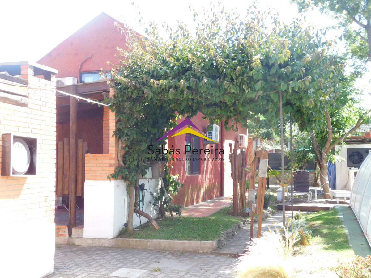 Casa ID.41541 - Venta complejo de 10 casas 20 dormitorios10 baños, San Francisco, Piriapolis, Maldonado