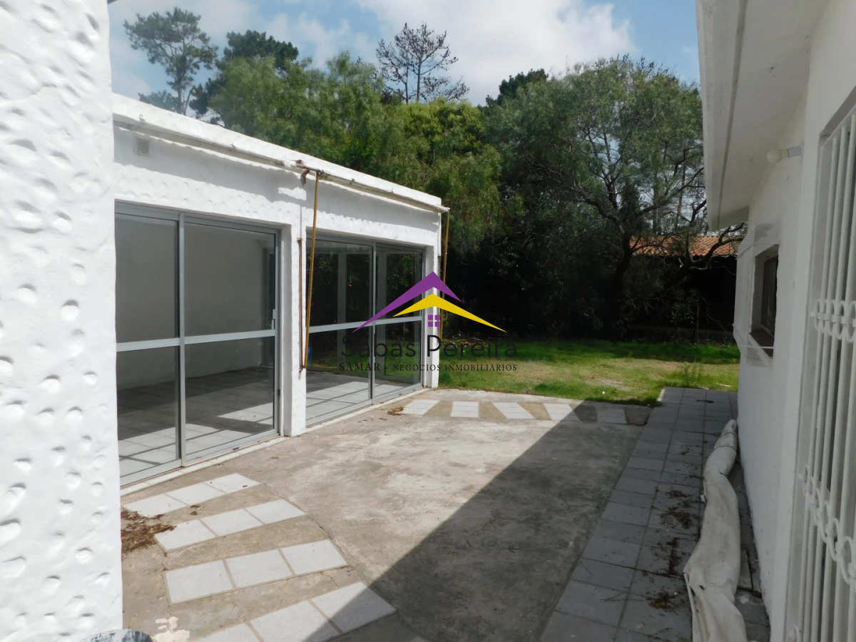 Casa ID.41540 - Venta casa 3 dormitorios 2 baños, Country, Piriapolis, Maldonado