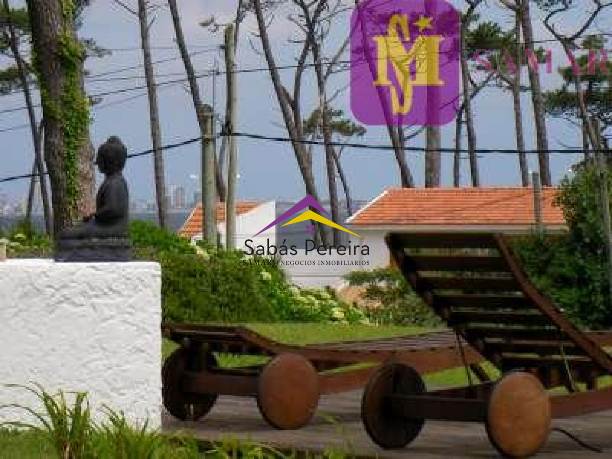 Casa ID.37982 - ALQUILER de Casa de 5 dormitorios en Punta del Este