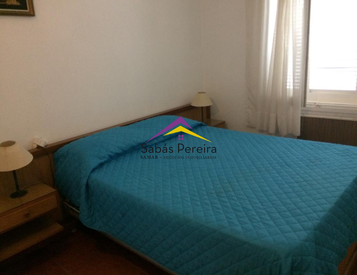 Casa ID.38012 - ALQUILER ENERO 4 DORMITORIOS Y PISCINA MANSA