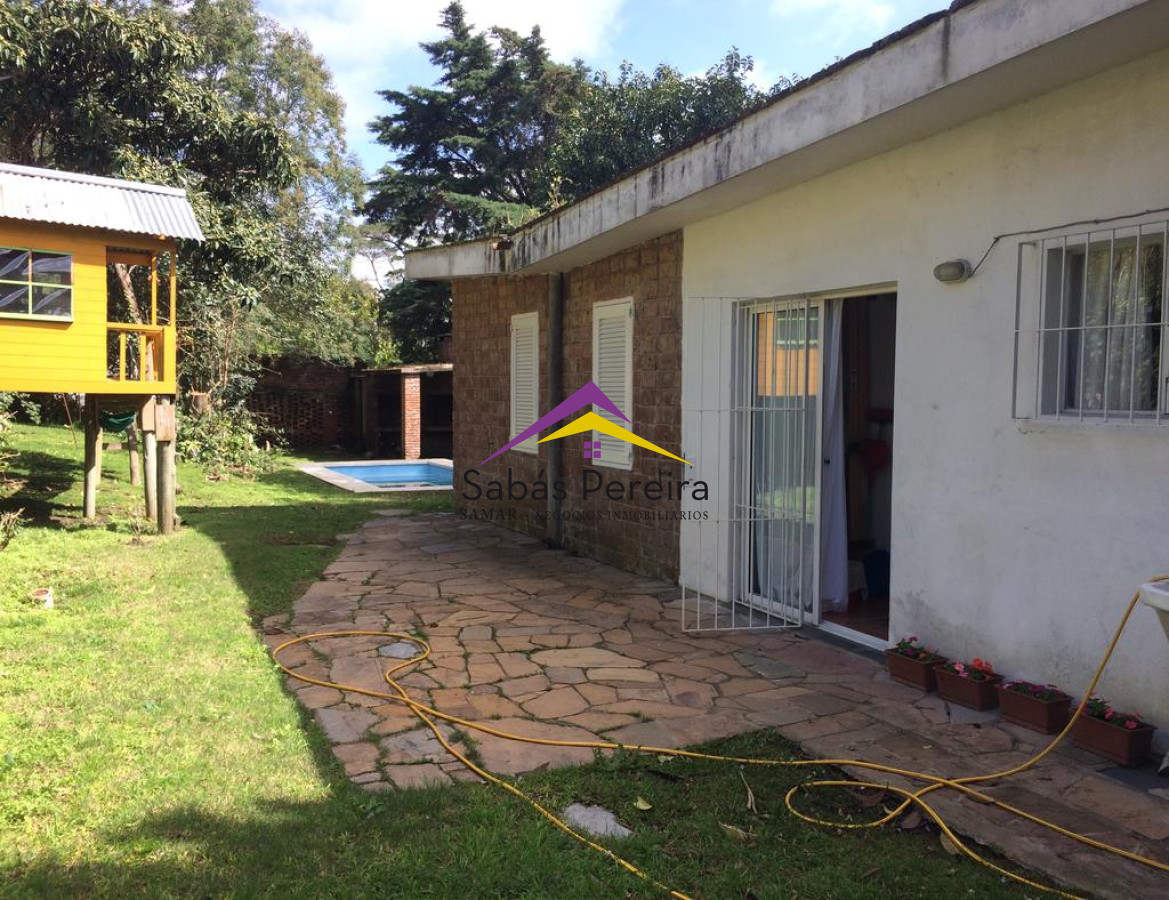 Casa ID.38012 - ALQUILER ENERO 4 DORMITORIOS Y PISCINA MANSA