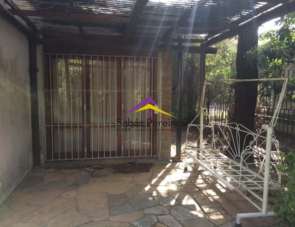 Casa ID.38012 - ALQUILER ENERO 4 DORMITORIOS Y PISCINA MANSA
