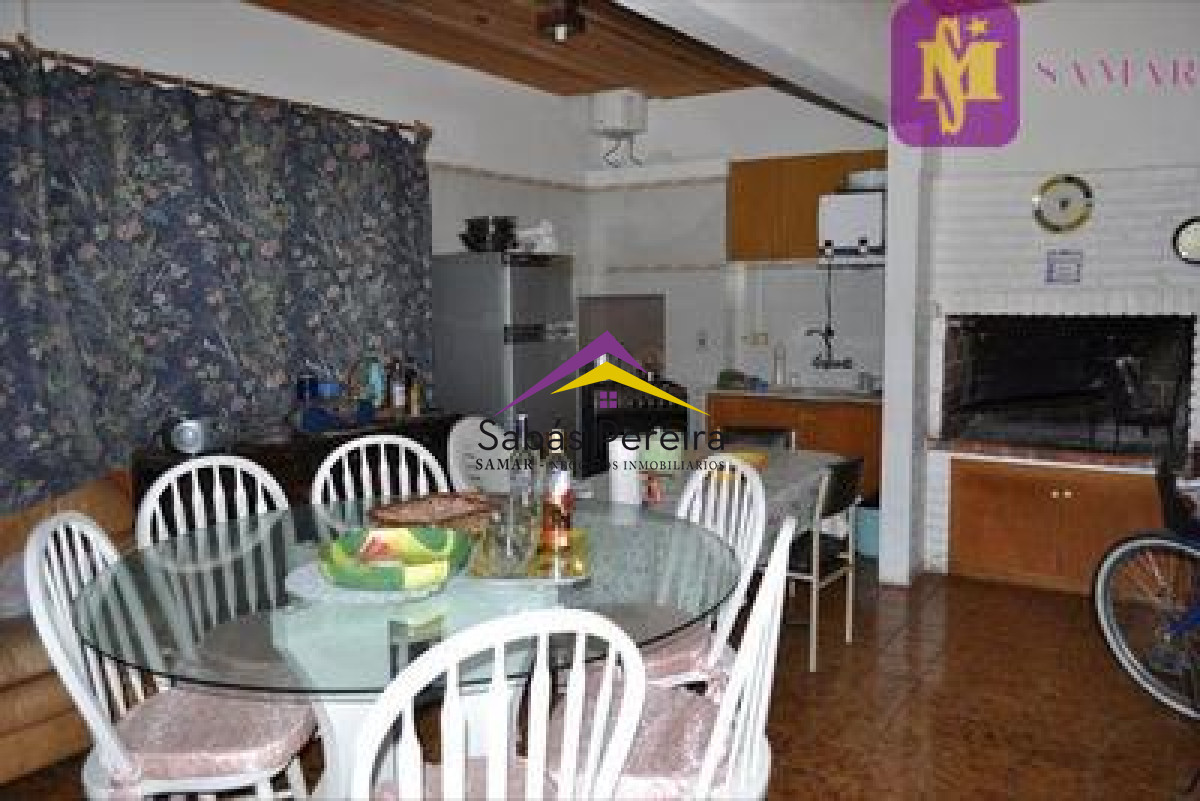 Casa ID.38179 - Alquiler de Casa de 3 dormitorios en Punta del Este Playa Brava
