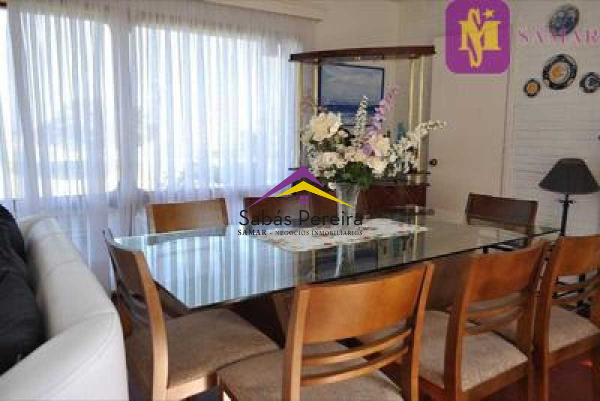 Casa ID.38179 - Alquiler de Casa de 3 dormitorios en Punta del Este Playa Brava