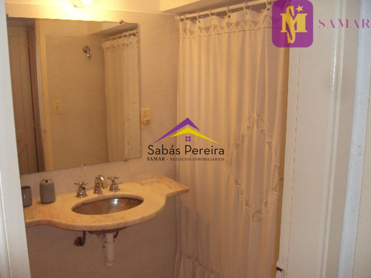 Casa ID.38214 - Casa en Venta parada 5 de la Playa Brava Aidy Grill