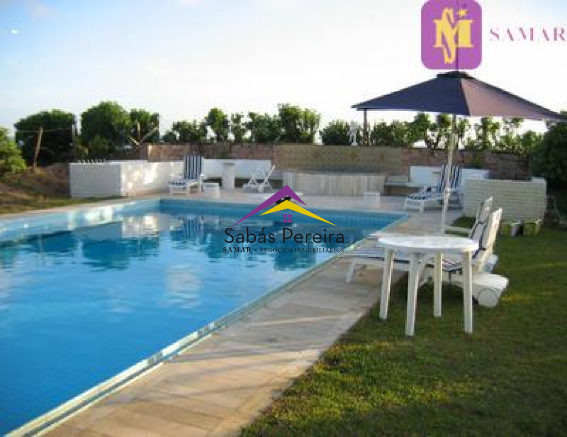 Casa ID.38230 - Venta de Casa de 6 dormitorios Punta del Este Mansa
