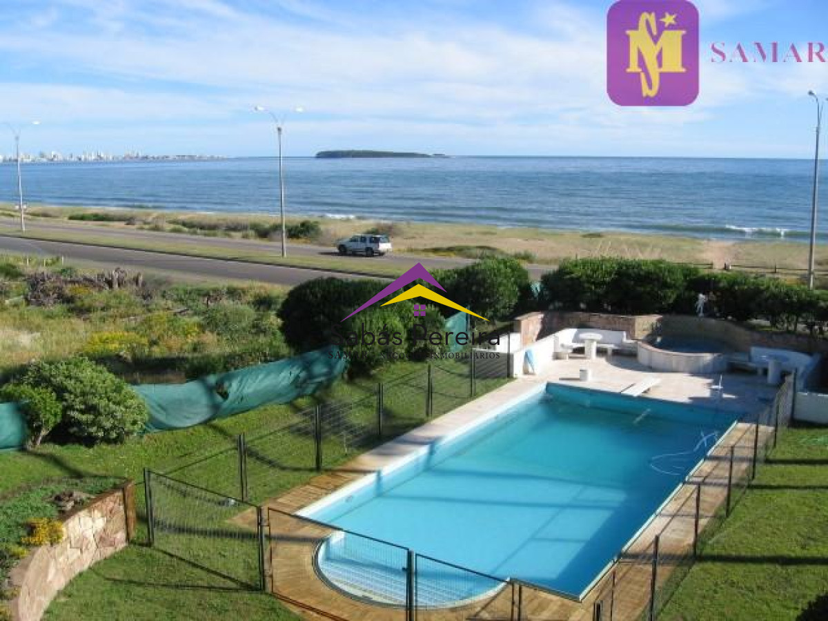 Casa ID.38230 - Venta de Casa de 6 dormitorios Punta del Este Mansa